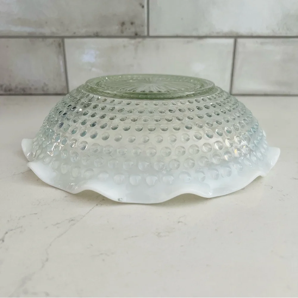 ANCHOR HOCKING Vintage 40s Opalescent Moonstone 9-1/2” Crimped Edge Bowl